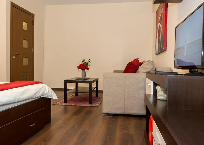 Sala Polivalenta - Sector 4 - Motru 84 By Mrg